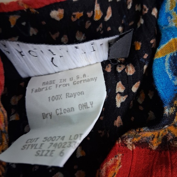 Carole Little 90s Boho Bohemian Colorful Wooden Beaded Button Cropped Vest Sz 6P - Picture 4 of 9